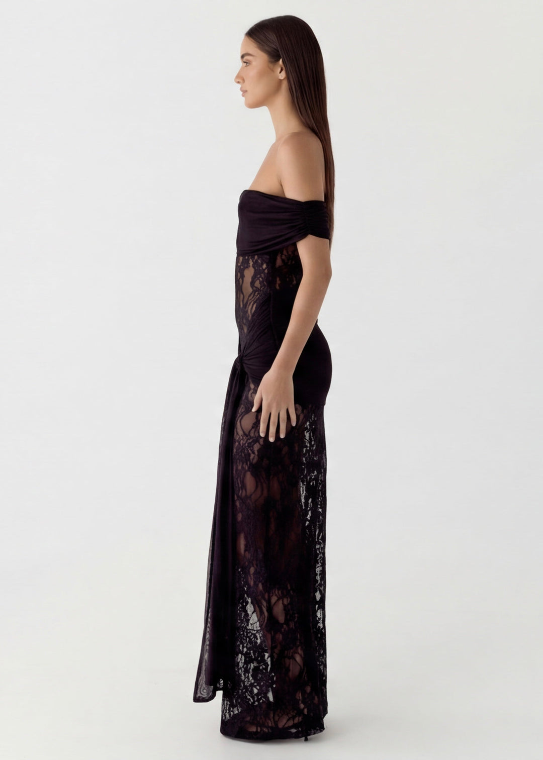 Lace Reverie Gown Maxi