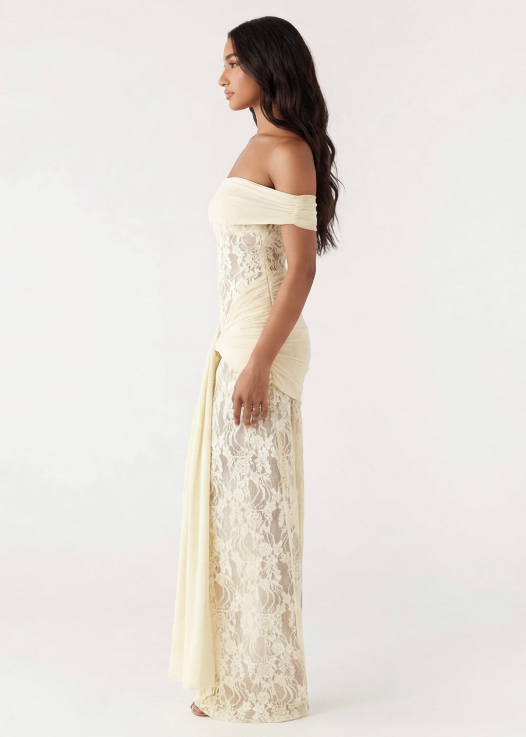 Lace Reverie Gown Maxi